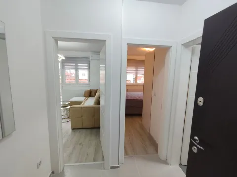 Prodaja, jednosoban stan, 43m², Centar, Loznica - image 3