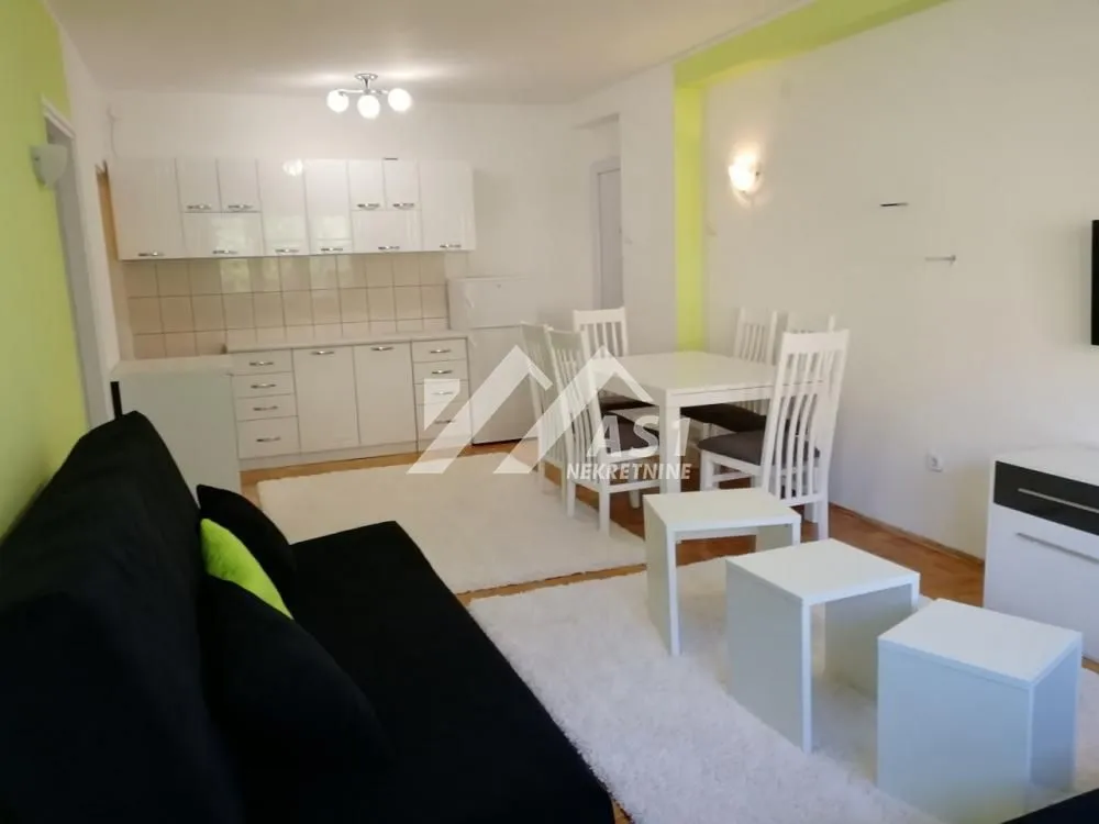 Izdavanje, dvosoban stan, 54m², Novi Sad Sve Podlokacije, Novi Sad