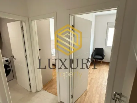 Izdavanje, dvosoban stan, 66m², Zabjelo, Podgorica - image 9