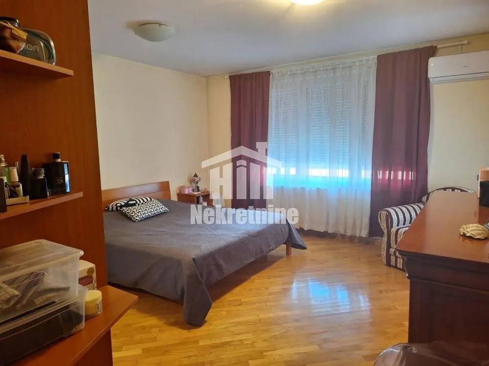 Sale, house, 266m², Lekino Brdo, Voždovac Sve Podlokacije