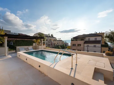 Prodaja, trosoban stan, 247m², Porto Montenegro, Tivat - image 2