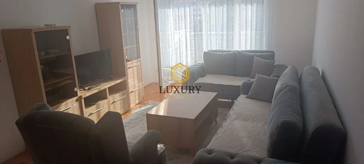 Rent, apartment, 48m², Stari Aerodrom, Podgorica