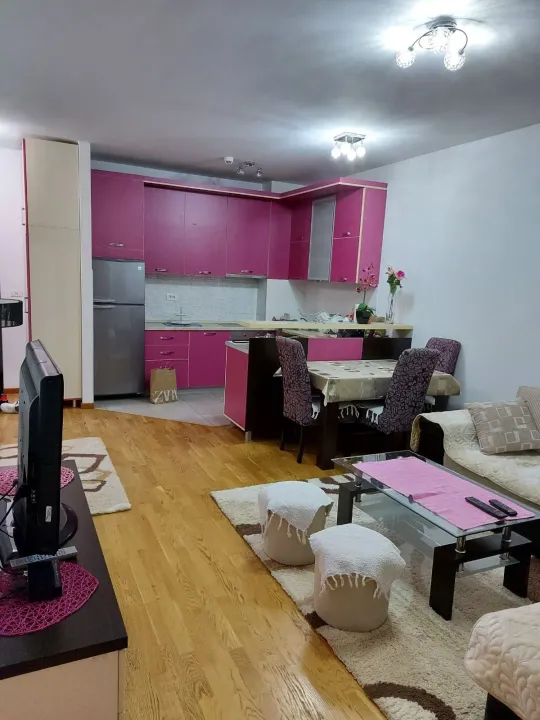 Izdavanje, jednosoban stan, 55m², City Kvart, Podgorica
