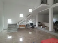 Prodaja, kuća, 270m², Surčin, Beograd - image 1