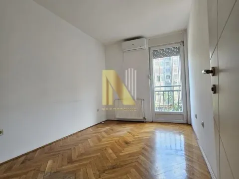 Prodaja, trosoban stan, 83m², Bulevar Oslobodjenja, Novi Sad Sve Podlokacije - image 11