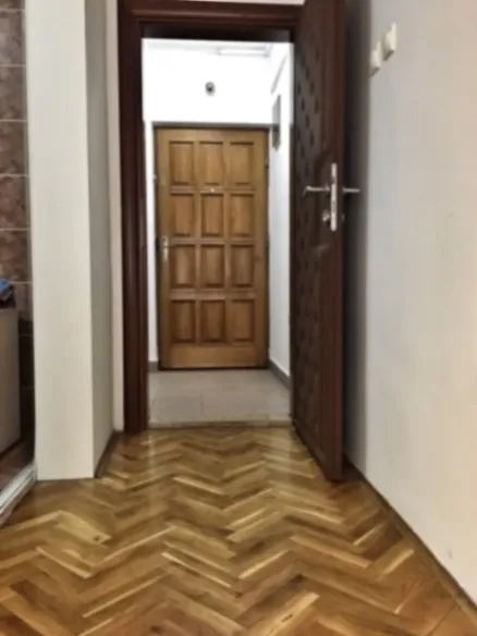Izdavanje, poslovni prostor, 36m², Centar, Podgorica