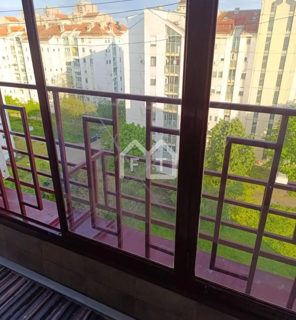 Rent, two bedroom apartment, 50m², Novi Beograd Blok 72, Novi Beograd Sve Podlokacije