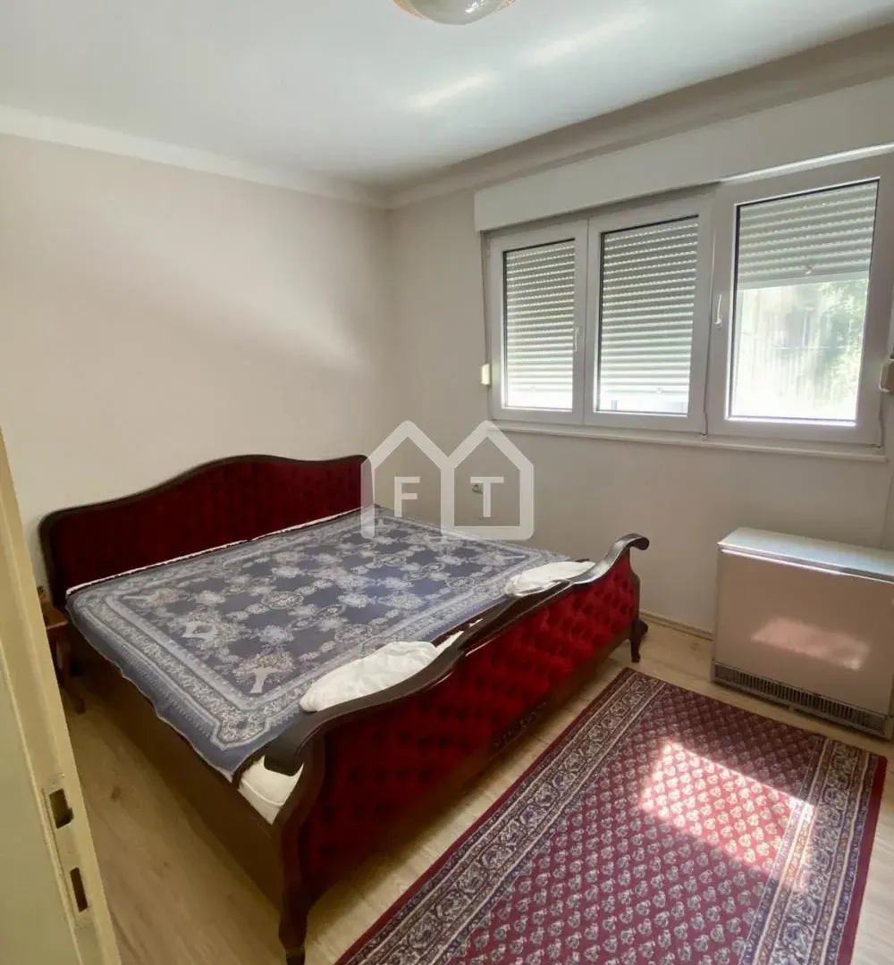 Izdavanje, trosoban stan, 60m², Cvetkova Pijaca, Zvezdara Sve Podlokacije
