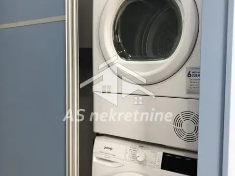 Rent, two bedroom apartment, 54m², Savski Venac, Beograd - image 16