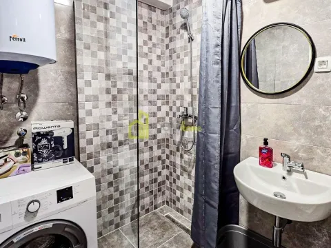 Izdavanje, jednosoban stan, 47m², Tuški Put, Podgorica - image 15