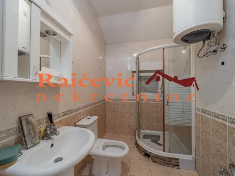 Sale, three bedroom apartment, 83m², Lion, Zvezdara Sve Podlokacije - image 7