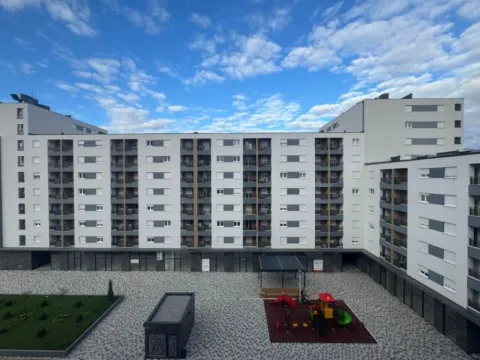 Sale, two bedroom apartment, 65m², Stari Aerodrom, Podgorica - image 1