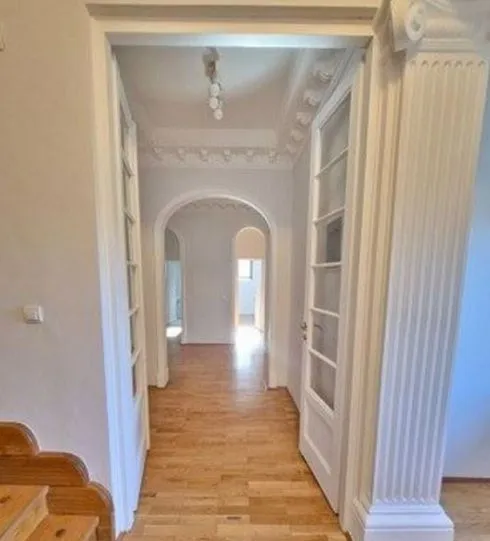 Rent, house, 550m², Autokomanda, Voždovac Sve Podlokacije