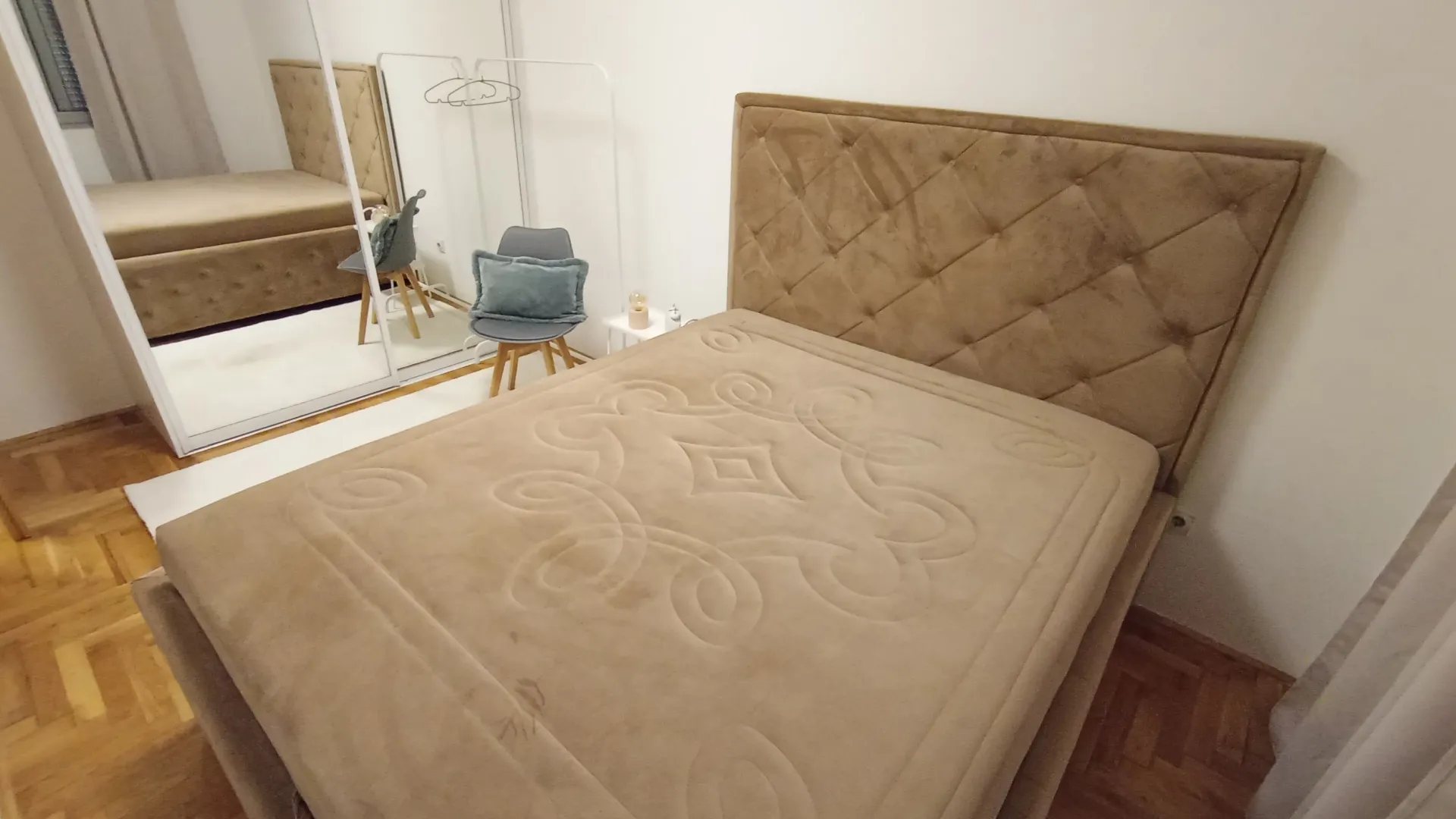 Izdavanje, jednosoban stan, 47m², Preko Morače, Podgorica