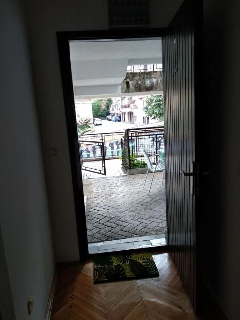Rent, two bedroom apartment, 95m², Malo Brdo, Podgorica