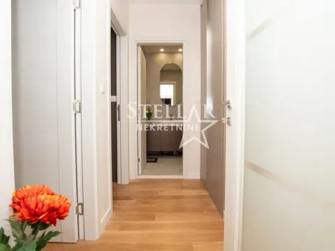 Rent, two bedroom apartment, 72m², Central Point, Podgorica - image 7