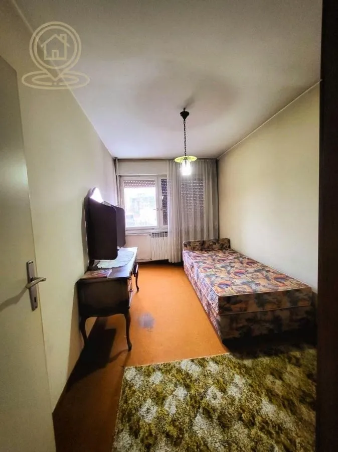 Prodaja, trosoban stan, 89m², Medijana, Niš