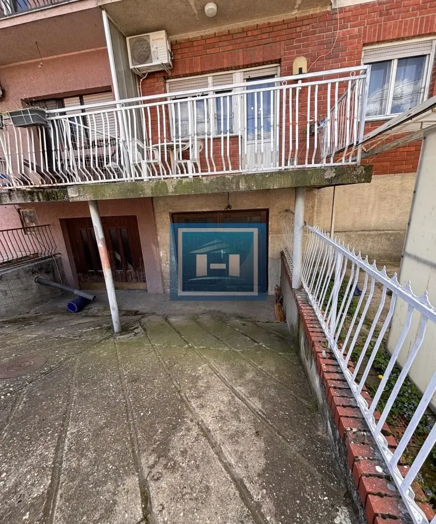 Prodaja, kuća, 344m², Levač, Jagodina