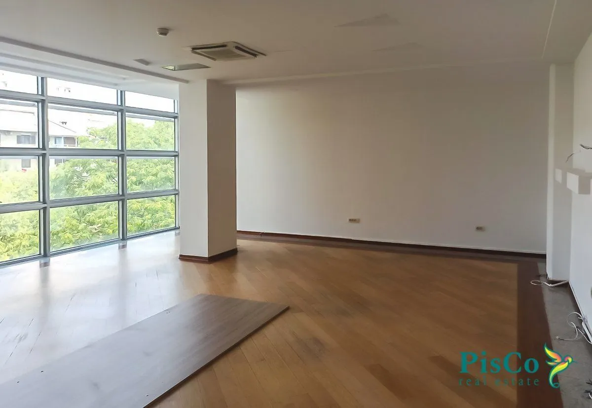 Rent, office space, 160m², Preko Morače, Podgorica