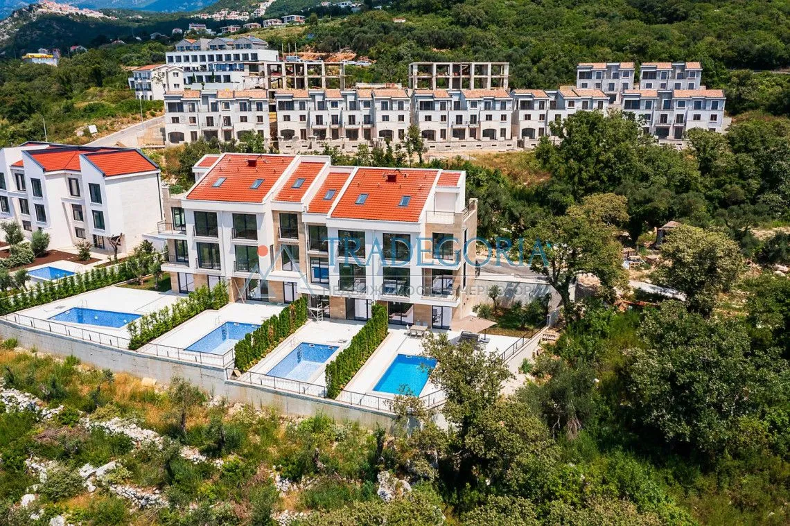 Prodaja, kuća, 223m², Reževići, Budva