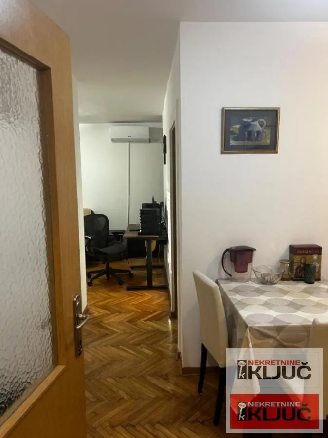 Prodaja, jednosoban stan, 36m², Bulevar Evrope, Novi Sad Sve Podlokacije