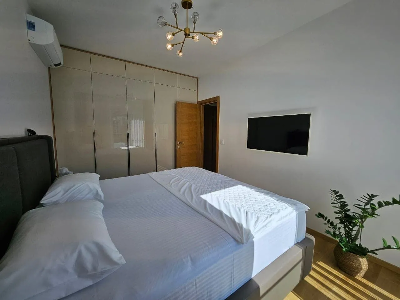 Sale, apartment, 103m², Budva, Crna Gora