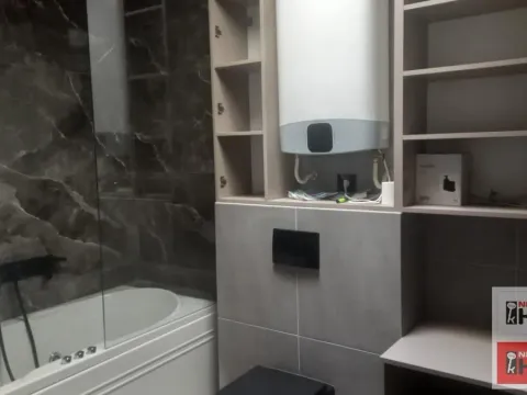 Prodaja, četvorosoban stan, 122m², Bulevar Oslobodjenja, Novi Sad Sve Podlokacije - image 12