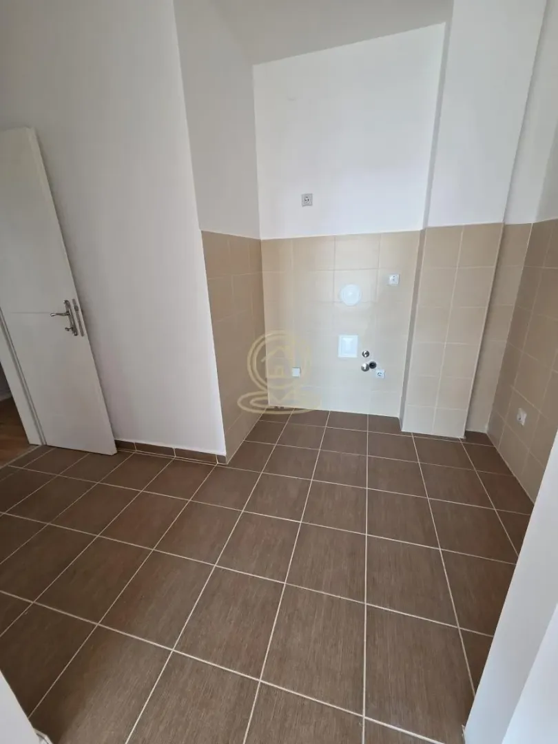 Sale, two bedroom apartment, 63m², Medijana, Niš