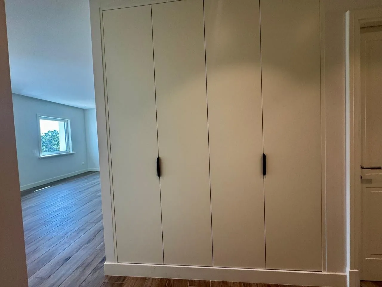 Rent, three bedroom apartment, 186m², Luštica Bay, Tivat