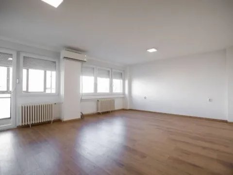 Sale, four bedroom apartment, 86m², Bulevar Oslobodjenja, Novi Sad Sve Podlokacije - image 2
