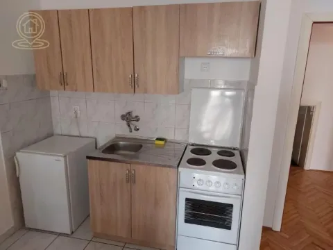 Izdavanje, garsonjera, 34m², Kej, Novi Sad Sve Podlokacije - image 4