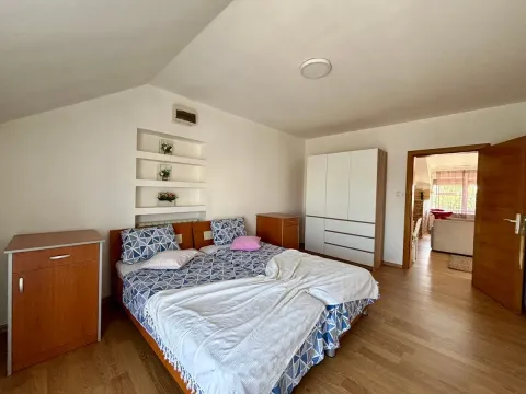 Rent, three bedroom apartment, 66m², Dušanovac, Voždovac Sve Podlokacije - image 14