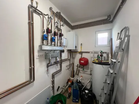 Prodaja, kuća, 226m², Sremska Kamenica, Petrovaradin - image 31