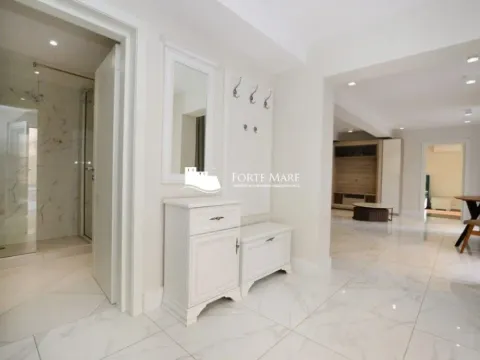 Prodaja, dvosoban stan, 74m², Đenovići, Herceg Novi - image 4