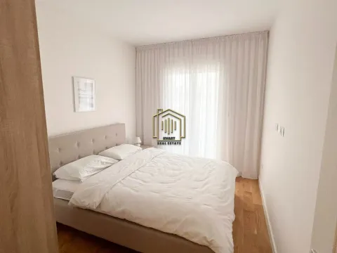 Izdavanje, jednosoban stan, 49m², Central Point, Podgorica - image 6