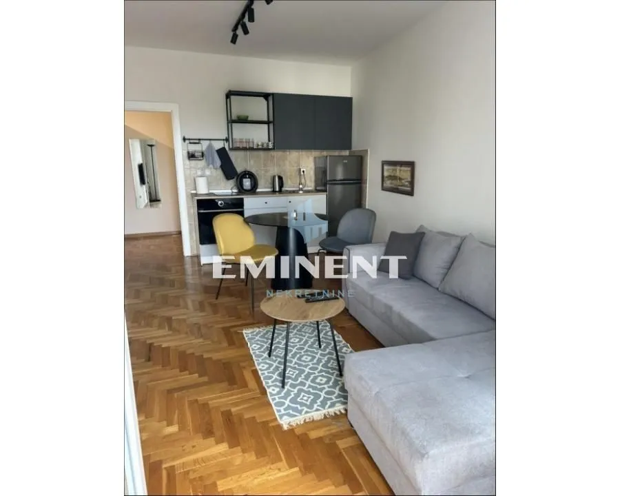 Rent, apartment, 31m², Crveni Krst, Beograd