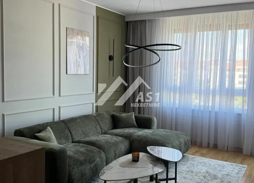 Izdavanje, trosoban stan, 67m², Telep, Novi Sad Sve Podlokacije
