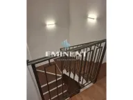 Izdavanje, četvorosoban stan, 178m², Kalenić Pijaca, Vračar Sve Podlokacije - image 6