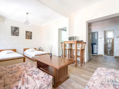 Sale, house, 172m², Muo, Kotor - image 16