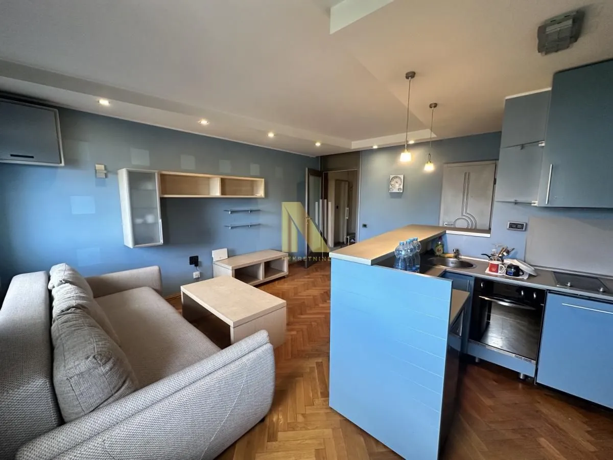 Prodaja, dvosoban stan, 55m², Liman 1, Novi Sad Sve Podlokacije