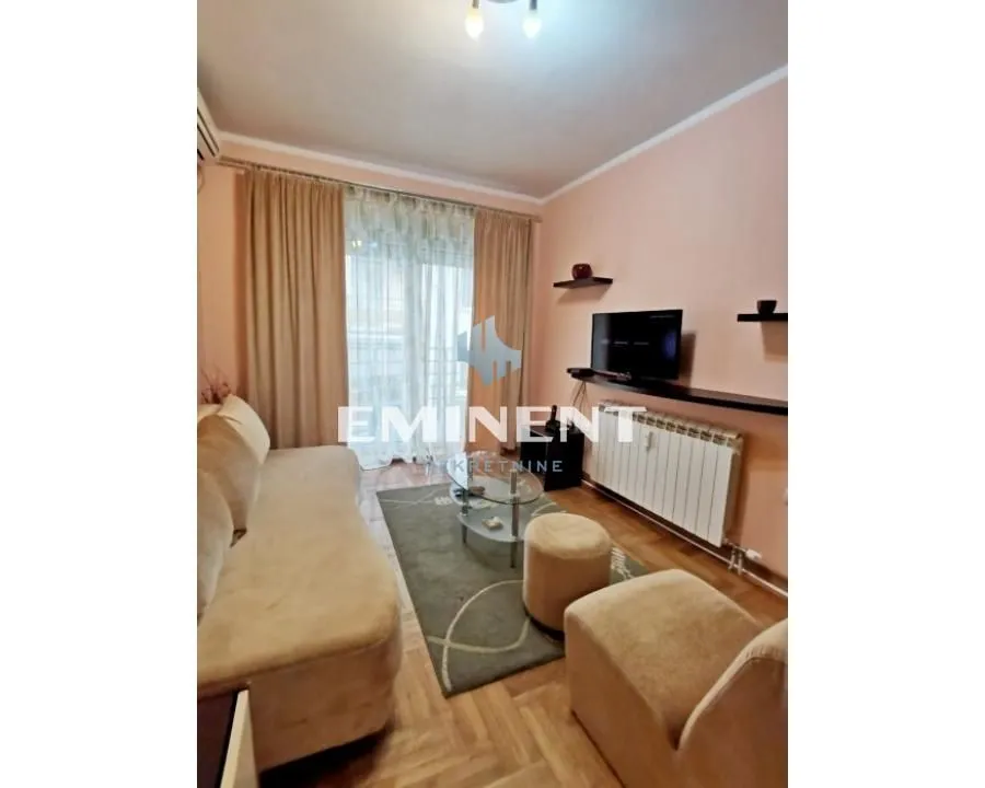 Rent, apartment, 58m², Đeram Pijaca, Beograd
