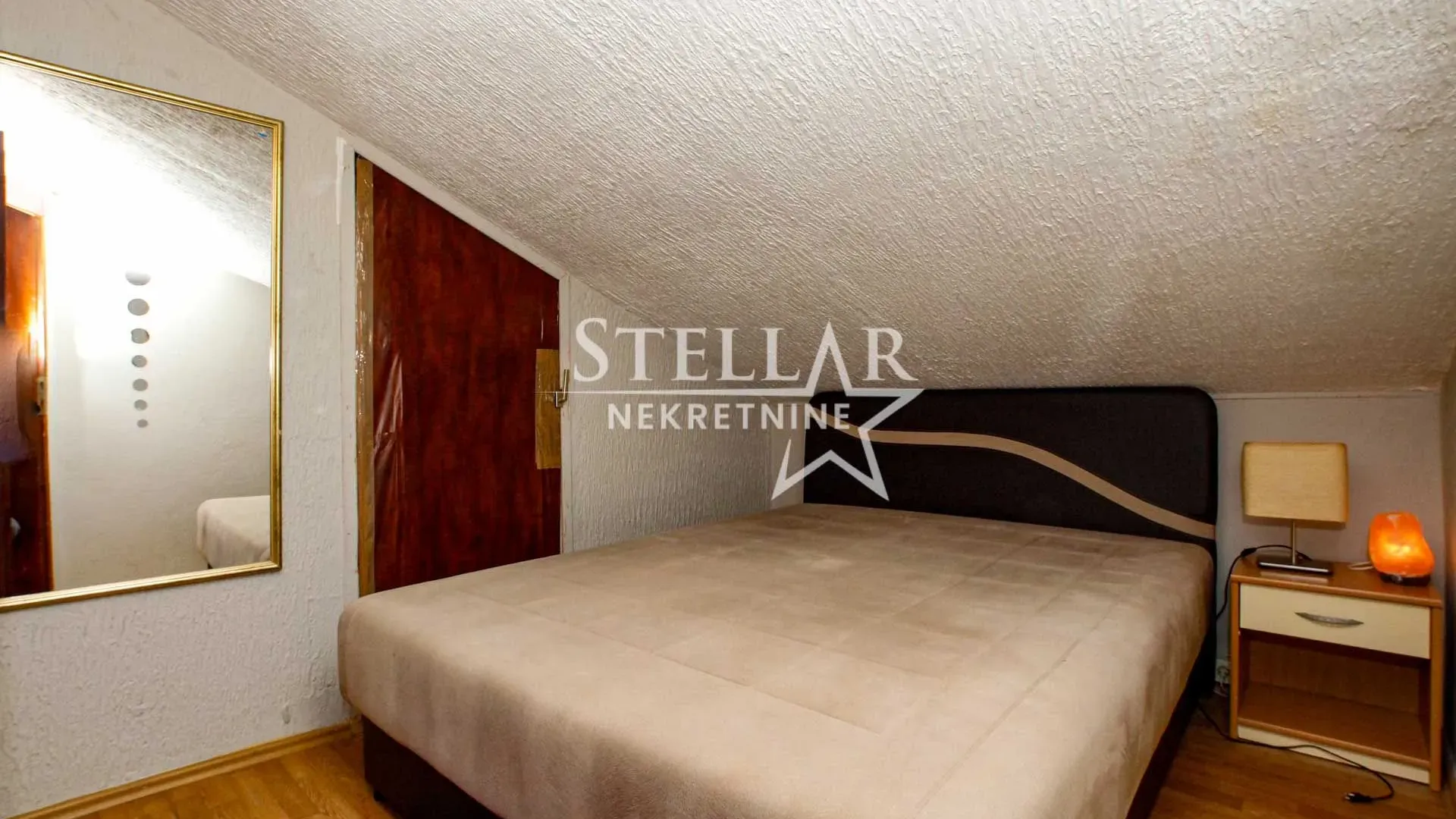 Izdavanje, stan, 60m², Blok 6, Podgorica