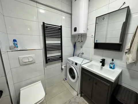 Rent, one bedroom apartment, 40m², Ilino, Bar - image 9