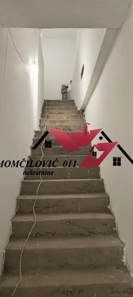 Sale, office space, 222m², Voždovac, Voždovac Sve Podlokacije