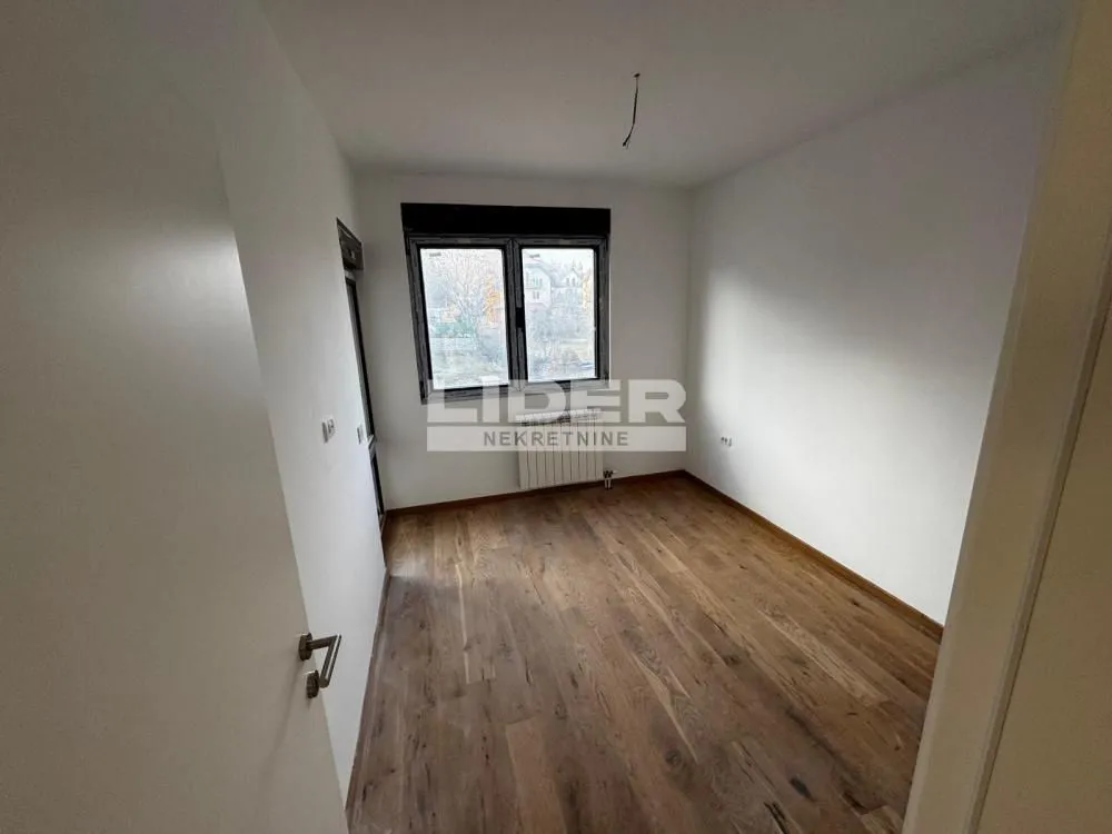 Prodaja, jednosoban stan, 48m², Centar, Zlatibor