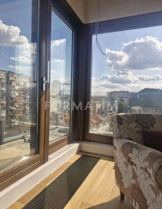 Prodaja, trosoban stan, 136m², Vračar Centar, Vračar Sve Podlokacije