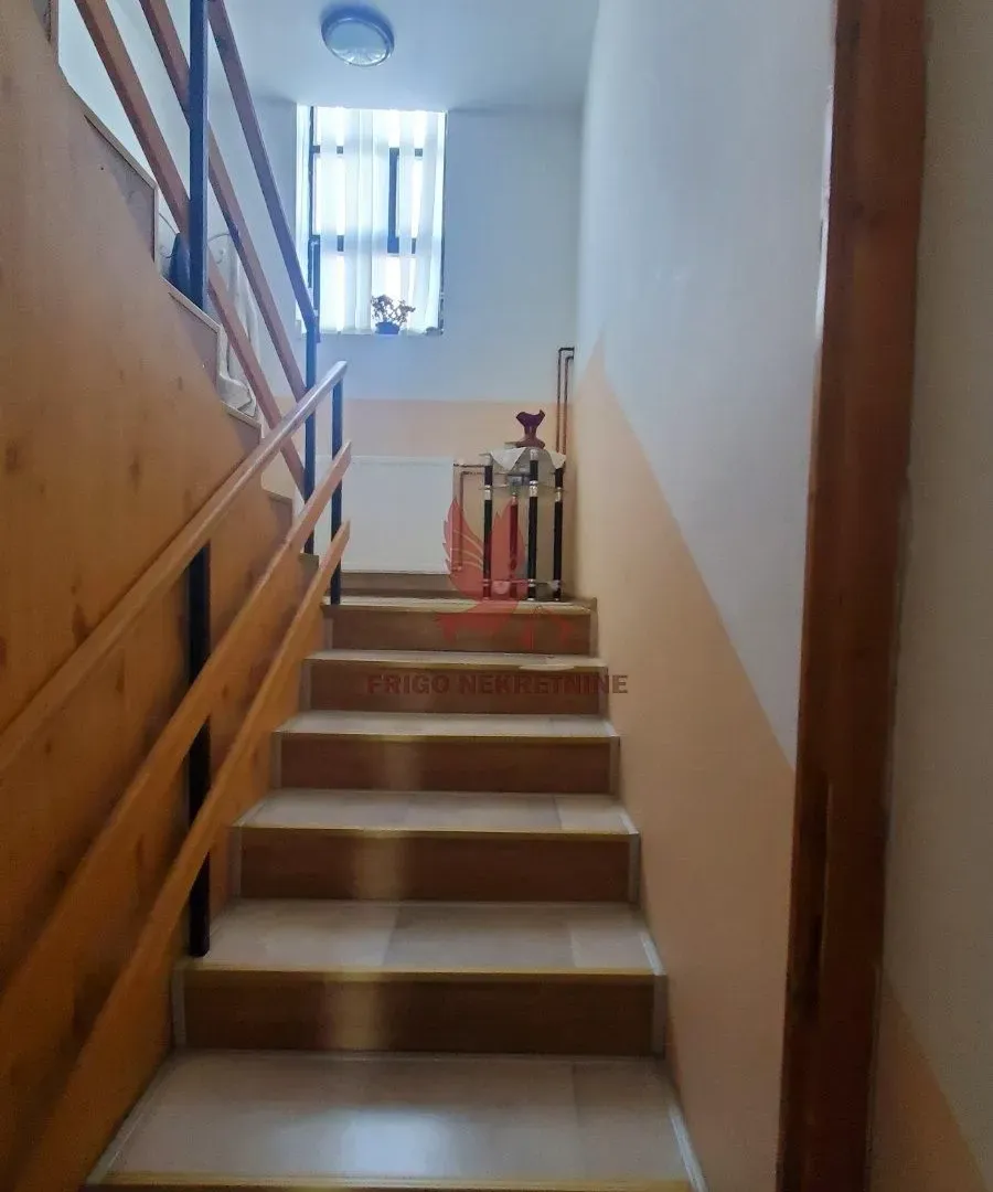 Prodaja, stan, 175m², Mladenovac, Beograd