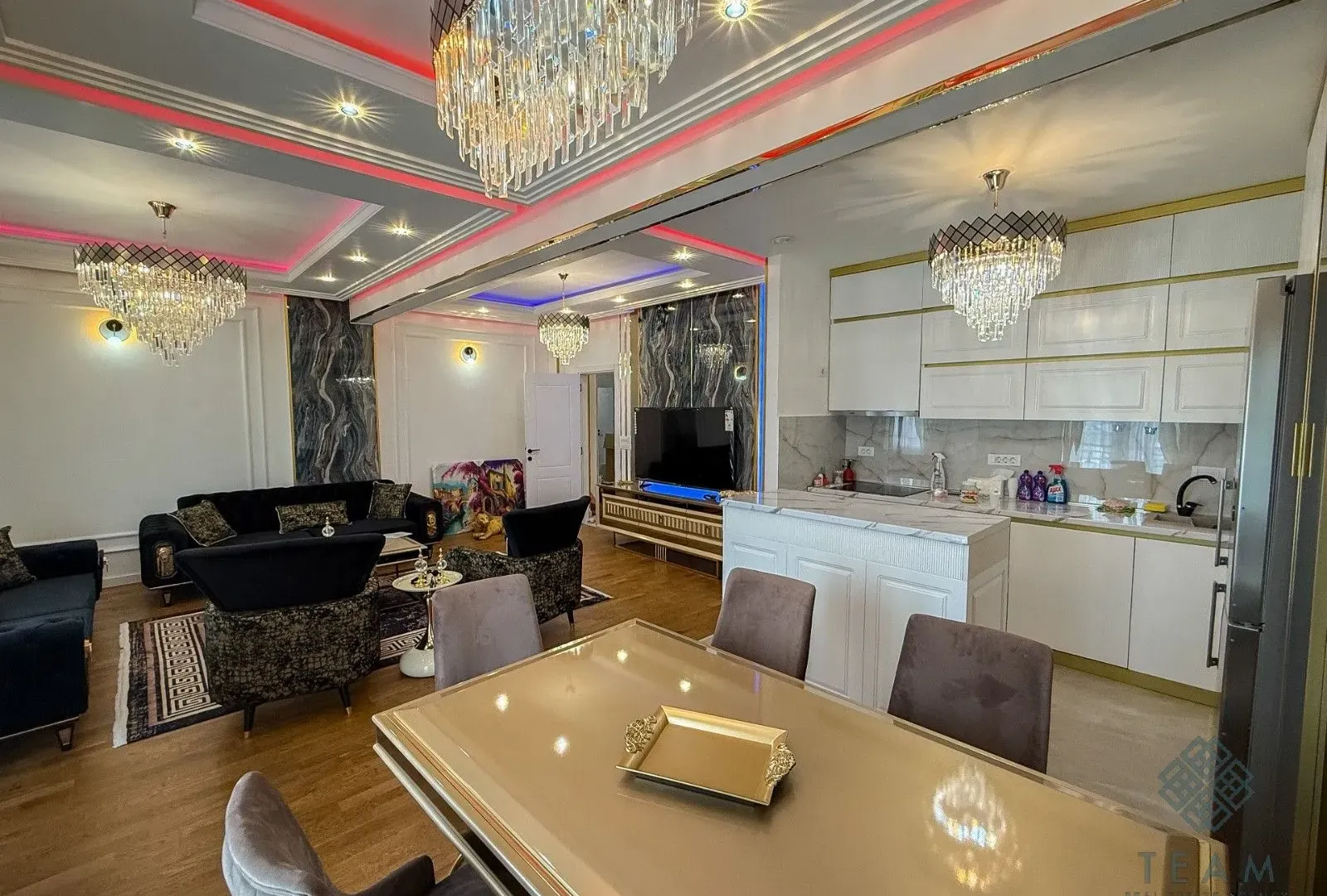 Prodaja, četvorosoban stan, 145m², Zabjelo, Podgorica