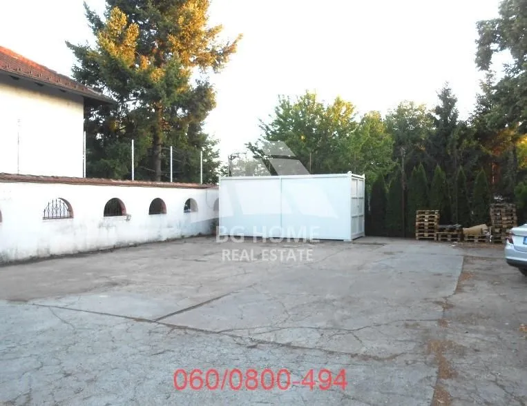 Prodaja, kuća, 899m², Ledine, Beograd