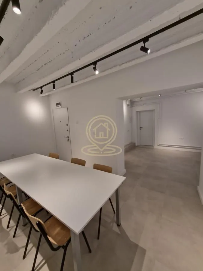 Rent, office space, 30m², Vračar Sve Podlokacije, Beograd